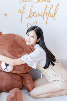 婉莹满足了十几个农民工